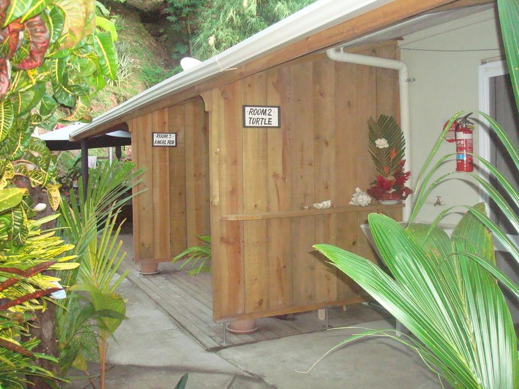 Gecko Lodge Fiji Savusavu Exterior foto
